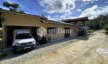 Imagem: ! CDATA CASA COM 3 DORMITÓRIOS, GARAGEM