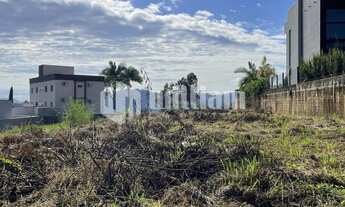 Imagem 2: ![CDATA[TERRENO NA PRIMEIRO DE MAIO]]