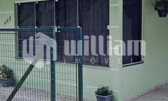 Imagem: ! CDATA CASA COM 2 DORMITÓRIOS NO BAIRRO