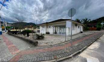 Imagem: ! CDATA CASA DE ESQUINA NA GERAL DA GUABIRUBA