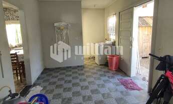 Imagem 4: ![CDATA[DUAS CASAS EM UM TERRENO NA GERAL DA GUABIRUBA SUL]]