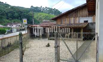 Imagem: ! CDATA CASA COM 3 QUARTOS EM LOCAL SUPER