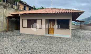 Imagem: ! CDATA BELA CASA NO BAIRRO CEDRINHO