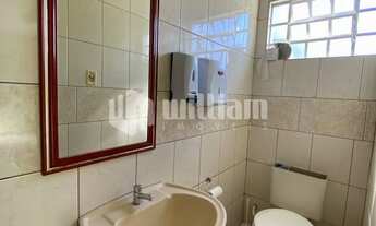 Imagem 7: ![CDATA[SALA COMERCIAL PARA LOCAÇÃO NO BAIRRO SANTA TEREZINHA]]