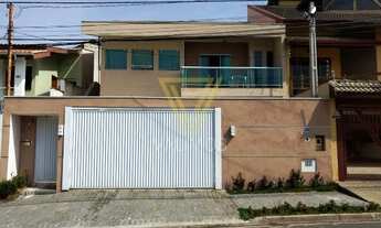 Imagem: ! CDATA ÓTIMA CASA PLANA 4 DORMITÓRIOS