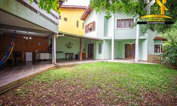 Imagem: Casa à venda na Vila Diva na Granja Viana