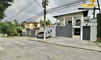 Imagem: Casa à venda na Granja Viana em Cotia