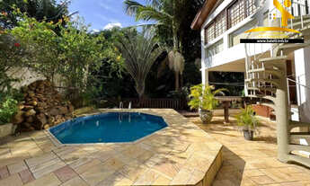 Imagem: Casa à venda no condomínio Petit Village