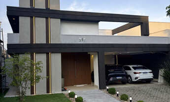 Imagem 1: Casa térrea no condomínio Vintage na Granja Viana - Batelli Imóveis