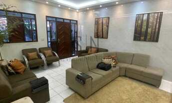 Imagem 3: Casa Geisel - a Venda na Melhor localização 3 Quartos, 1 suíte, com 160m²