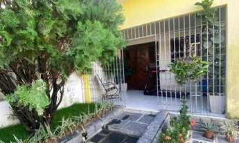 Imagem 5: Casa Geisel - a Venda na Melhor localização 3 Quartos, 1 suíte, com 160m²