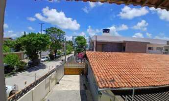 Imagem 3: Casa a Venda Praia Formosa Duplex A 100 Metros da orla. C/05 quartos, 04 Suítes, DCE 04 VA