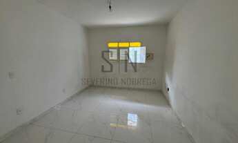 Imagem 4: M A R A V I L H O S A - CASA NO BAIRRO DOS ESTADOS, COM 03 QUARTOS, 01 SUÍTE, 4 VAGAS