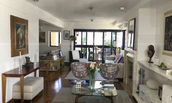 Imagem: 4 dormitórios na Rua Capote Valente