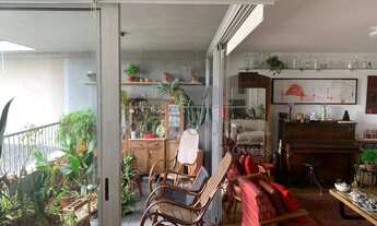 Imagem: 3 dormitórios na Rua Mota Pais