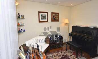 Imagem 4: 4 dormitórios na Rua Doutor Albuquerque Lins