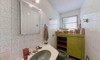 Imagem 4: 4 dormitórios na Rua Monte Alegre