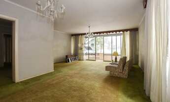 Imagem: 3 dormitórios na Rua Sabará