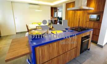 Imagem 6: 4 dormitórios, 4 suíte, 6 banheiro, 2 vagas na garagem