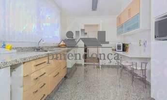 Imagem 5: 4 dormitórios na Rua Iperoig