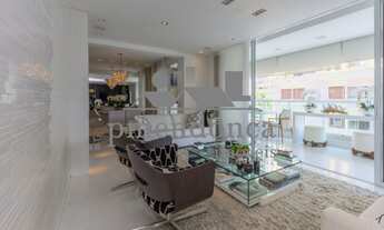 Imagem: 4 dormitórios na Rua Lincoln Albuquerque