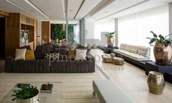 Imagem 2: 4 dormitórios na Rua Nicolau Gagliardi