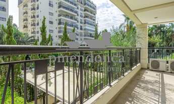 Imagem: 4 dormitórios na Rua Massaca