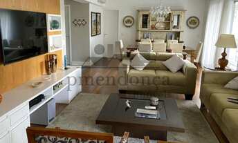 Imagem 3: 4 dormitórios na Rua Doutor Cândido Espinheira