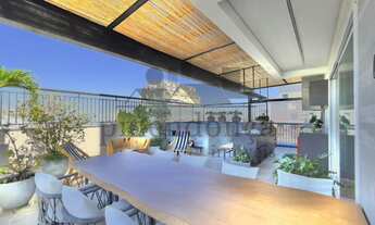 Imagem 2: 3 dormitórios na Rua Benedito Lapin