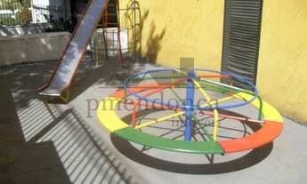 Imagem 4: 2 dormitórios na Rua Capote Valente