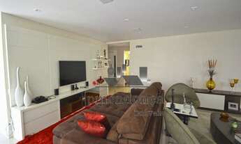 Imagem 4: 4 dormitórios na Rua Lincoln Albuquerque