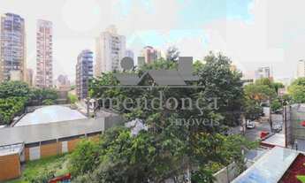 Imagem 4: 4 dormitórios na Rua Ferreira De Araújo