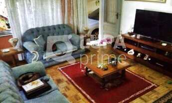 Imagem: 6 dormitórios na Rua Amândio Monteiro