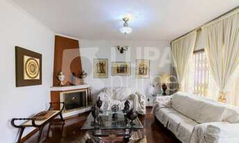 Imagem: 3 dormitórios na Avenida Amadeu Poli