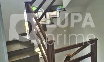 Imagem 2: 4 dormitórios na Rua Antônio Luís Viêira