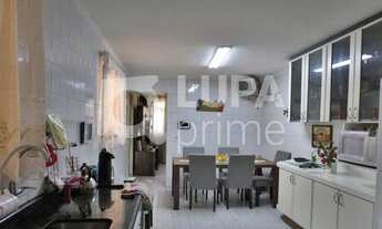 Imagem 3: 4 dormitórios na Rua Pedro Vilalobos Martin