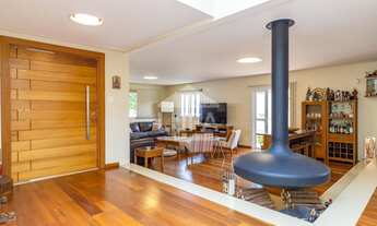 Imagem: 5 dormitórios na Avenida Diógenes Ribeiro