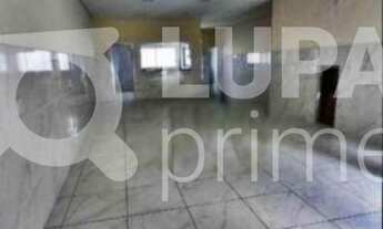 Imagem: 2 banheiro na Avenida Júlio Buono