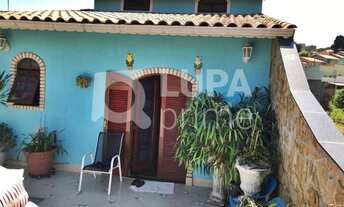 Imagem 2: 4 dormitórios na Rua Boris Barnett