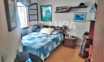 Imagem 5: 4 dormitórios na Rua José Dos Santos Castro