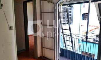 Imagem 2: 2 dormitórios, 1 banheiros