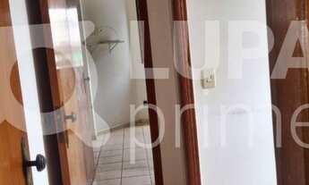 Imagem 4: 3 dormitórios, 1 suítes, 2 banheiro, 1 vaga na garagem