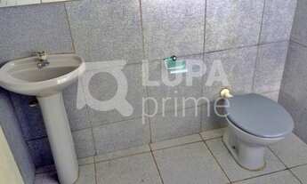 Imagem 5: 2 banheiro na Avenida Edgar Ruzzant