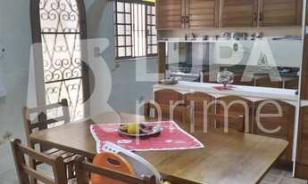 Imagem 6: 3 dormitórios na Rua Padre Francisco Amos Connor