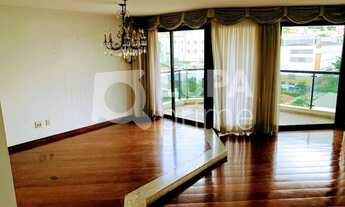 Imagem: 4 dormitórios na Rua Augusto Tolle