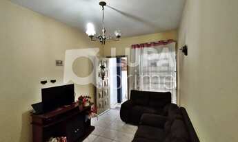 Imagem: 2 dormitórios na Rua Assituas