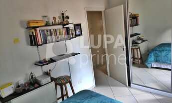 Imagem 4: 4 dormitórios na Rua Doutor Mário Santa Lúcia