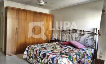 Imagem 2: 4 dormitórios na Rua Doutor Mário Santa Lúcia