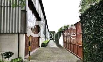 Imagem 2: Na Rua Doutor Vidal Reis