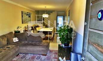 Imagem 2: 3 dormitórios, 1 suítes, 2 banheiro, 2 vagas na garagem